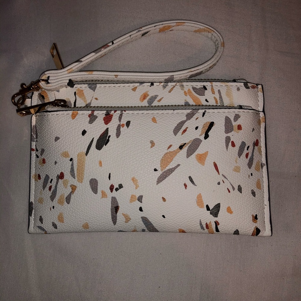 Wristlet